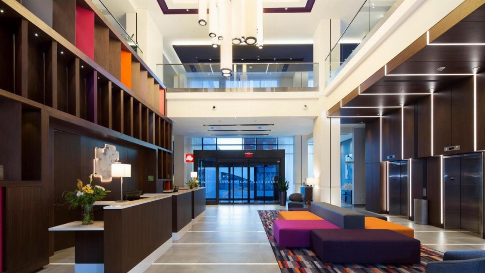 Holiday Inn Hotel & Suites Montreal Centre-ville Ouest Image 14