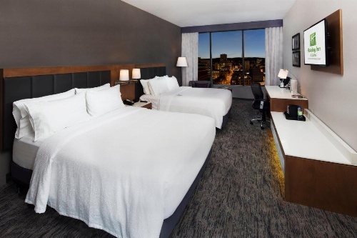 Holiday Inn Hotel & Suites Montreal Centre-ville Ouest image 26