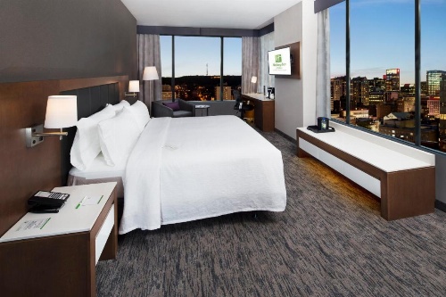 Holiday Inn Hotel & Suites Montreal Centre-ville Ouest image 28
