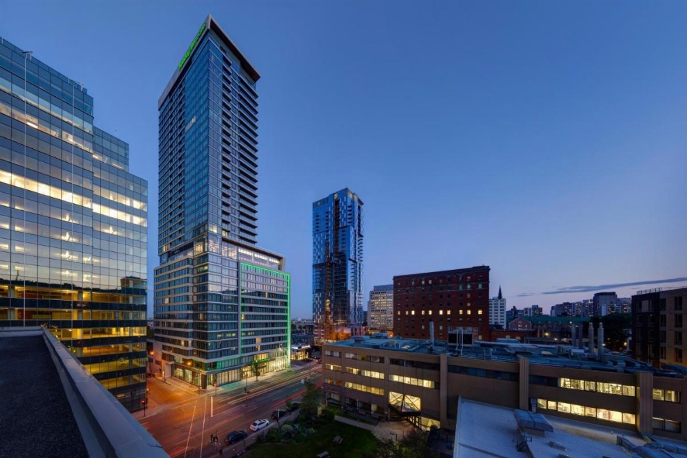 Holiday Inn Hotel & Suites Montreal Centre-ville Ouest Image 44