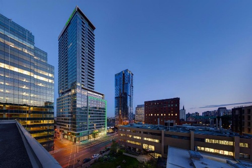 Holiday Inn Hotel & Suites Montreal Centre-ville Ouest image 44